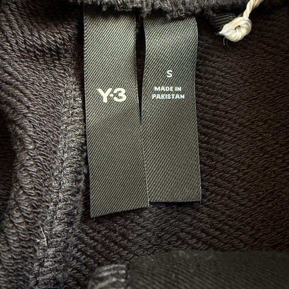 Y-3 Men's Relaxed-Fit Sweatpants with GFX Logo Applique - Picture 7 of 12